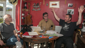 Filmmaker David Grubin talks with Bob Holman and Dewi Prysor in Prysor's home