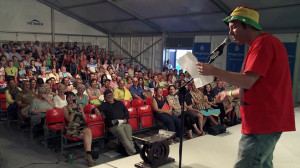 Dewi Prysor performing in The Stomp